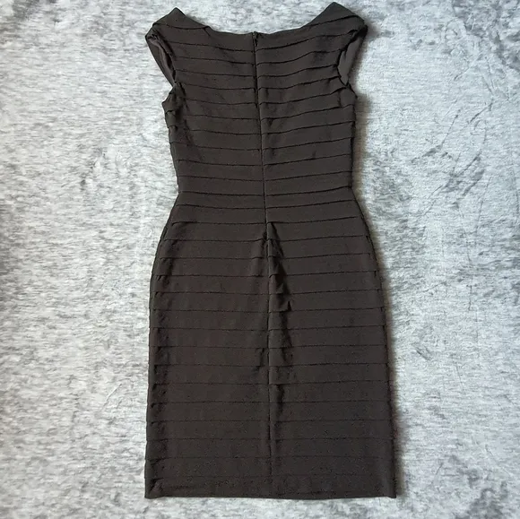 Tadashi Sleeveless Layered Sheath Dress Stretchy Medium Vneck Brown