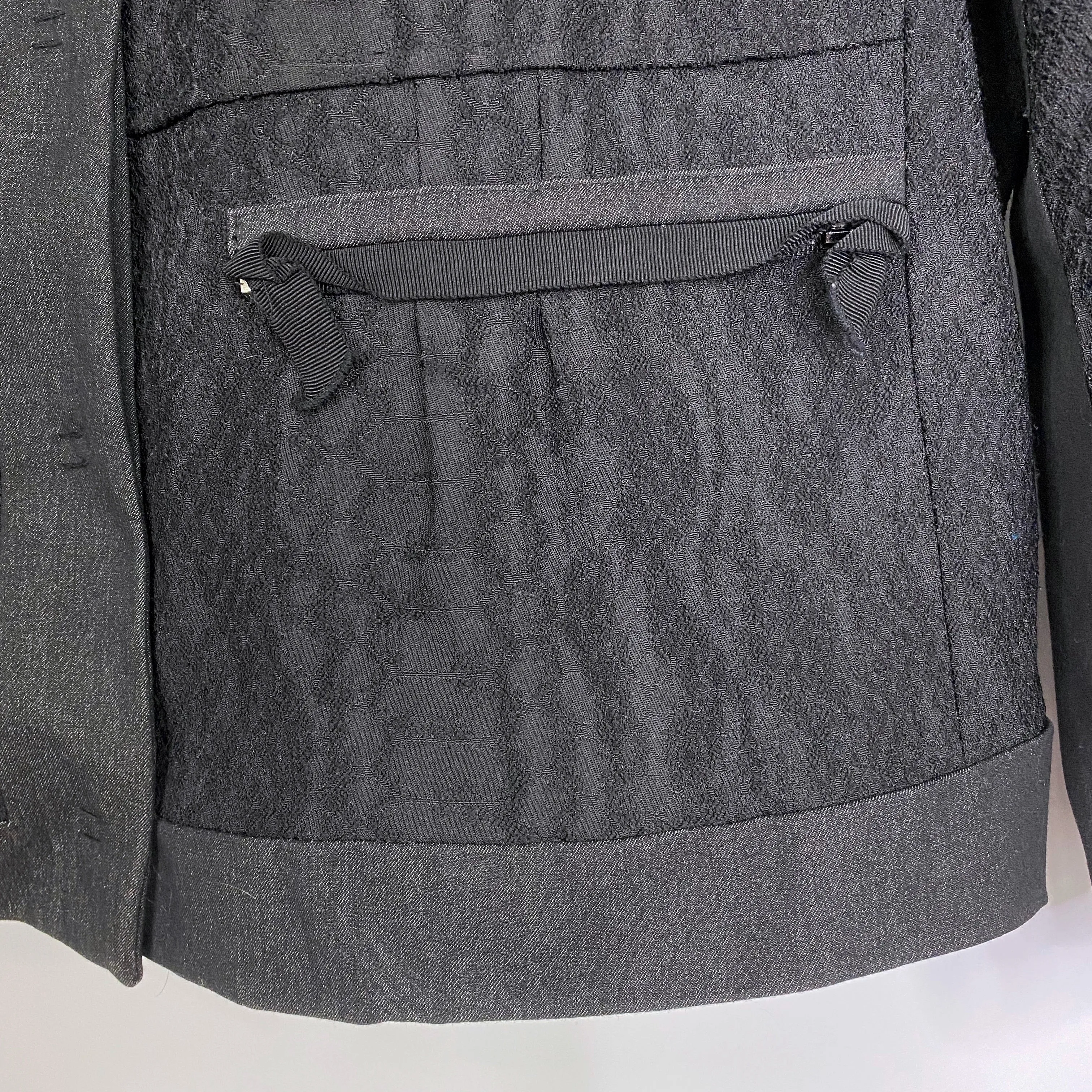 Tahari Black Snakeskin Textured Blazer Style Jacket