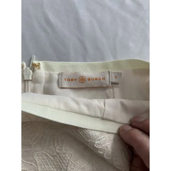 Tory Burch Floral Embroidered Pencil Skirt Womens Size 4 Ivory Romantic Scallop
