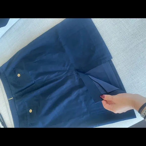 Tory Burch navy blue knee length career skirt| size 8 | Tory Burch casual skirt