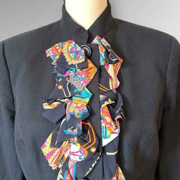 Trina Turk Black Floral Trim Ruffle Blazer Jacket Formal Business Casual Sz 8