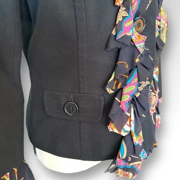 Trina Turk Black Floral Trim Ruffle Blazer Jacket Formal Business Casual Sz 8