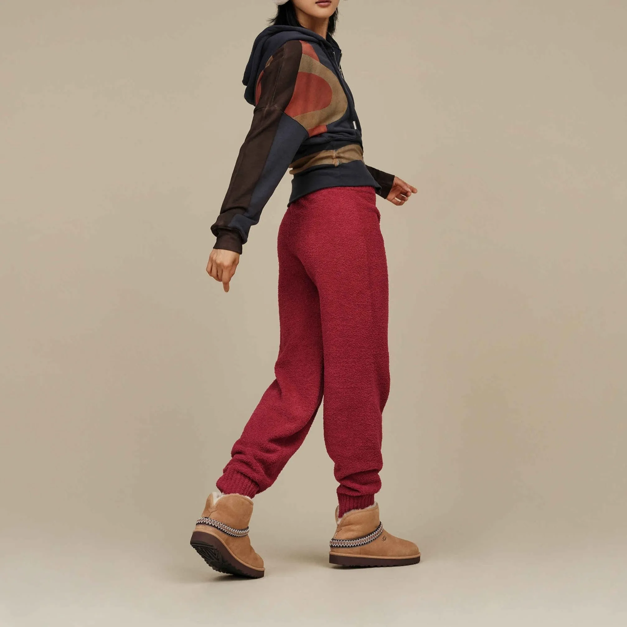 UGG Darianna Pant in Rubious