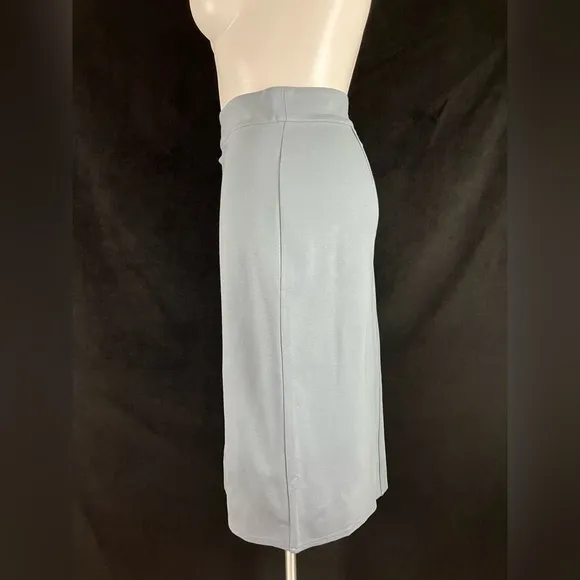 Universal Standard - Ponte Pencil Skirt