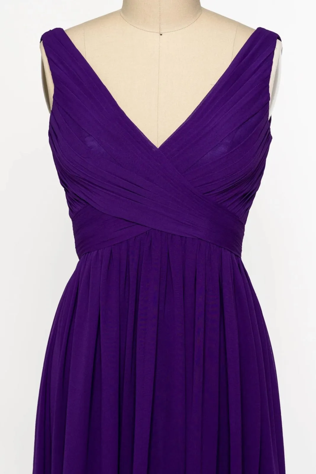 V Neck Sleeveless Crisscross Short Purple Chiffon Bridesmaid Dress