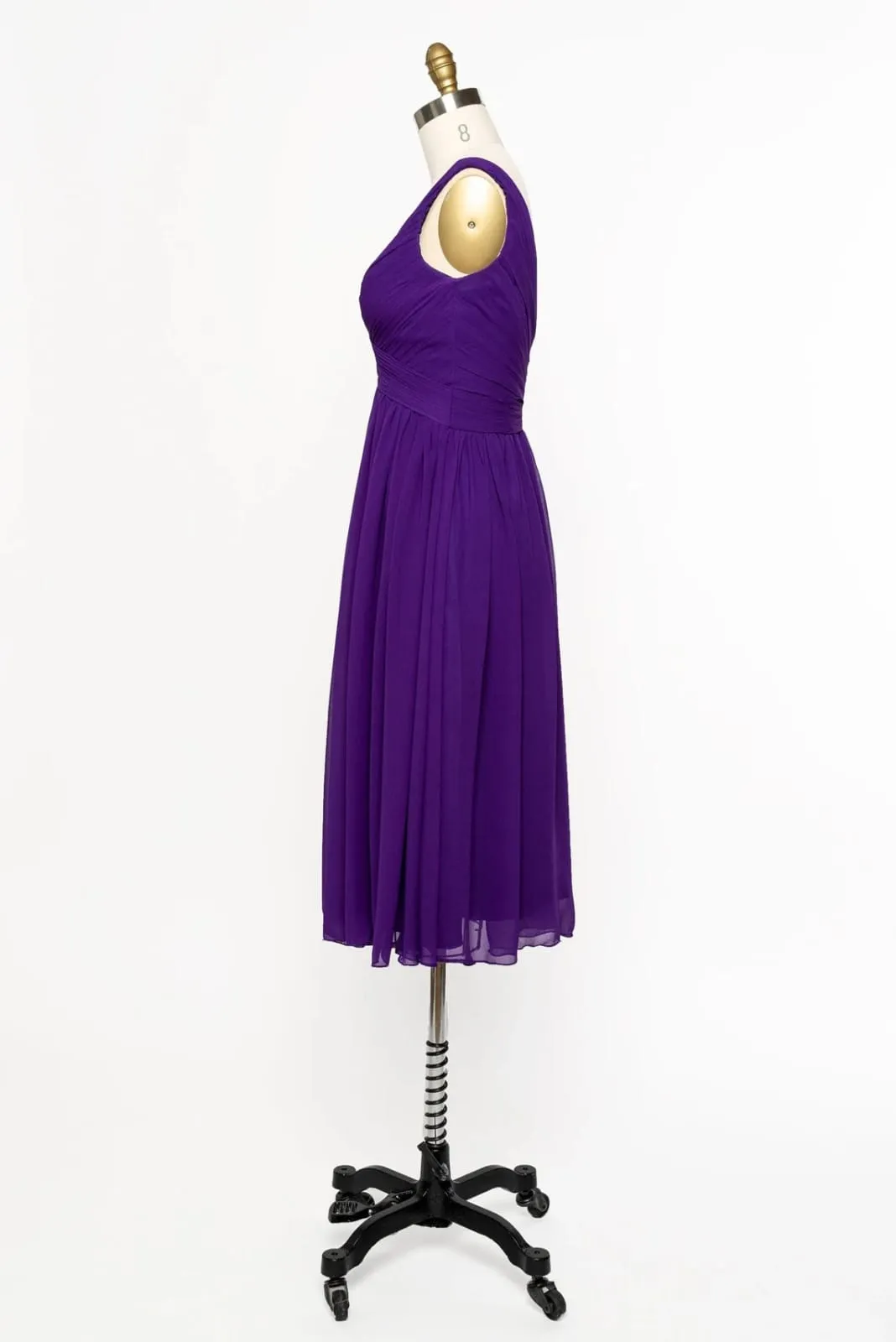 V Neck Sleeveless Crisscross Short Purple Chiffon Bridesmaid Dress
