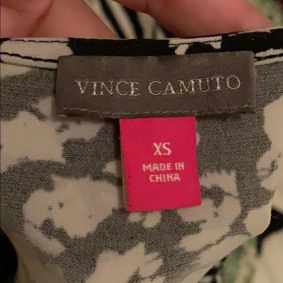 Vince Camuto Random Dabs Print Keyhole Dress