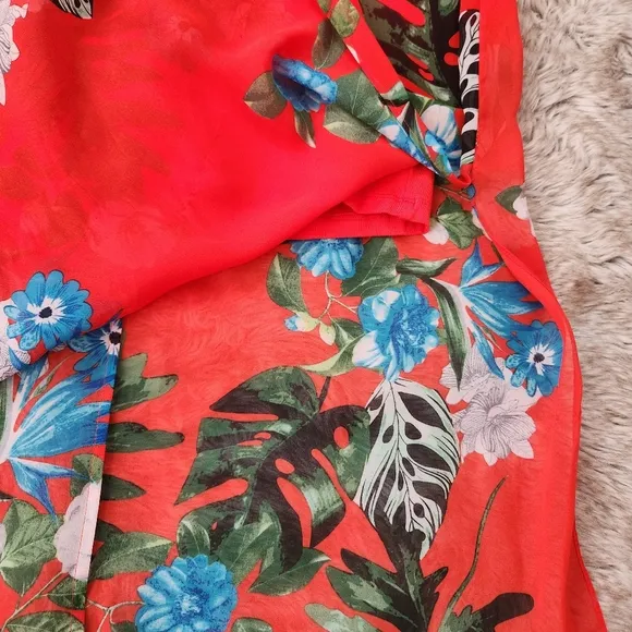 Vince Camuto Short Sleeve Maxi Dress Red With Blue Floral Women's Size XL