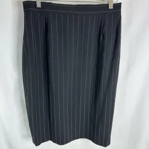 Vintage Escada for Neiman Marcus 100% Wool Pinstripe Pencil Skirt Sz 42(L) A7