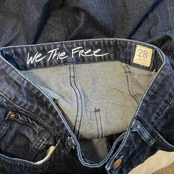 We The Free Free People Denim Pencil Skirt With Front Slit Frayed Hem Size 28
