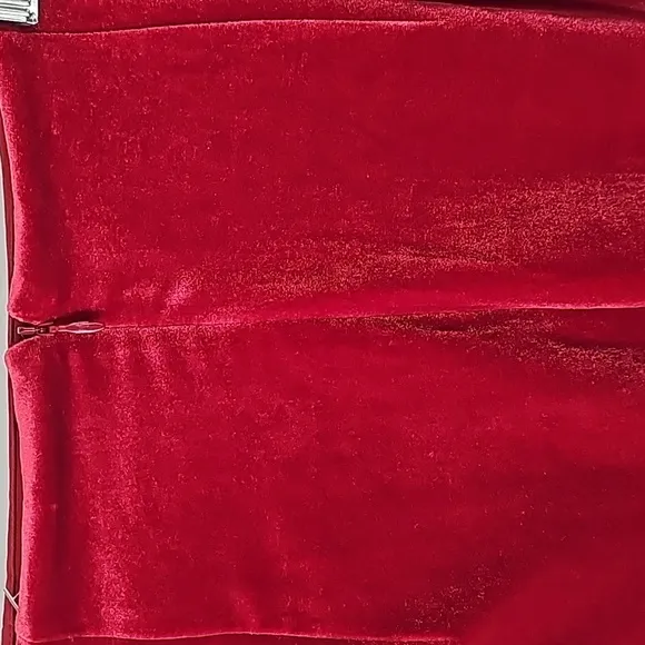 WHBM Cranberry Red Velvet Bodycon Pencil Skirt w Back Zip &amp; Slit