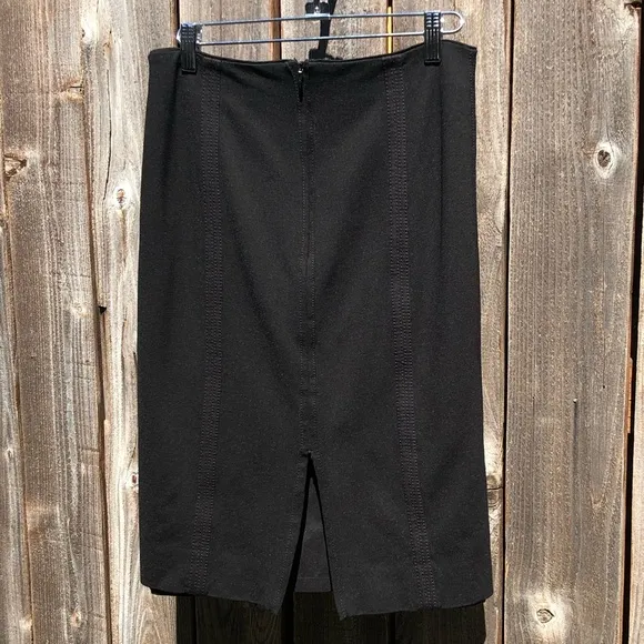White House Black Market black pencil skirt size 4