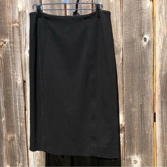 White House Black Market black pencil skirt size 4