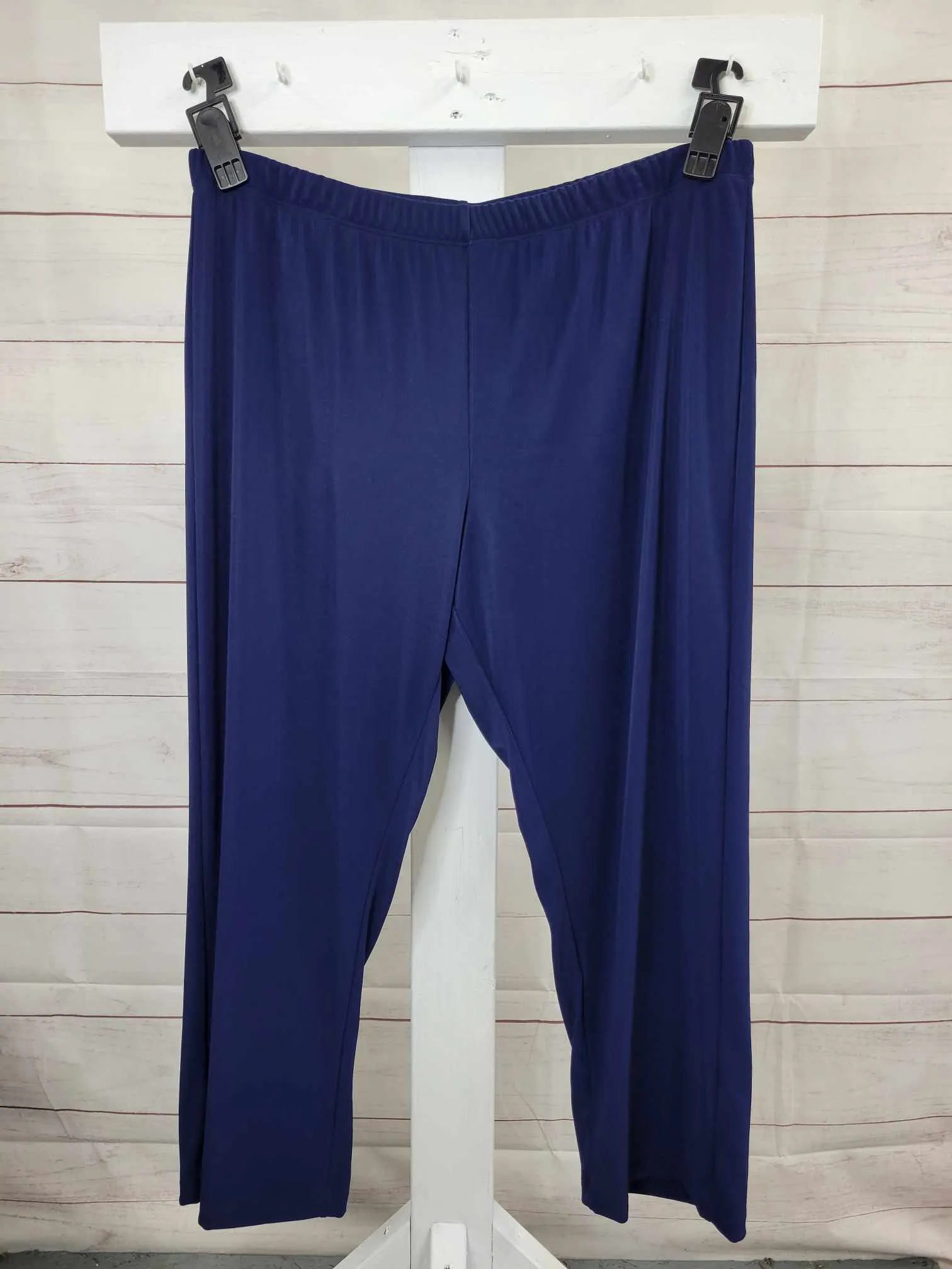 XLARGE NAVY A574061 Susan Graver Modern Essentials Reg Lustra Knit Crop Pants