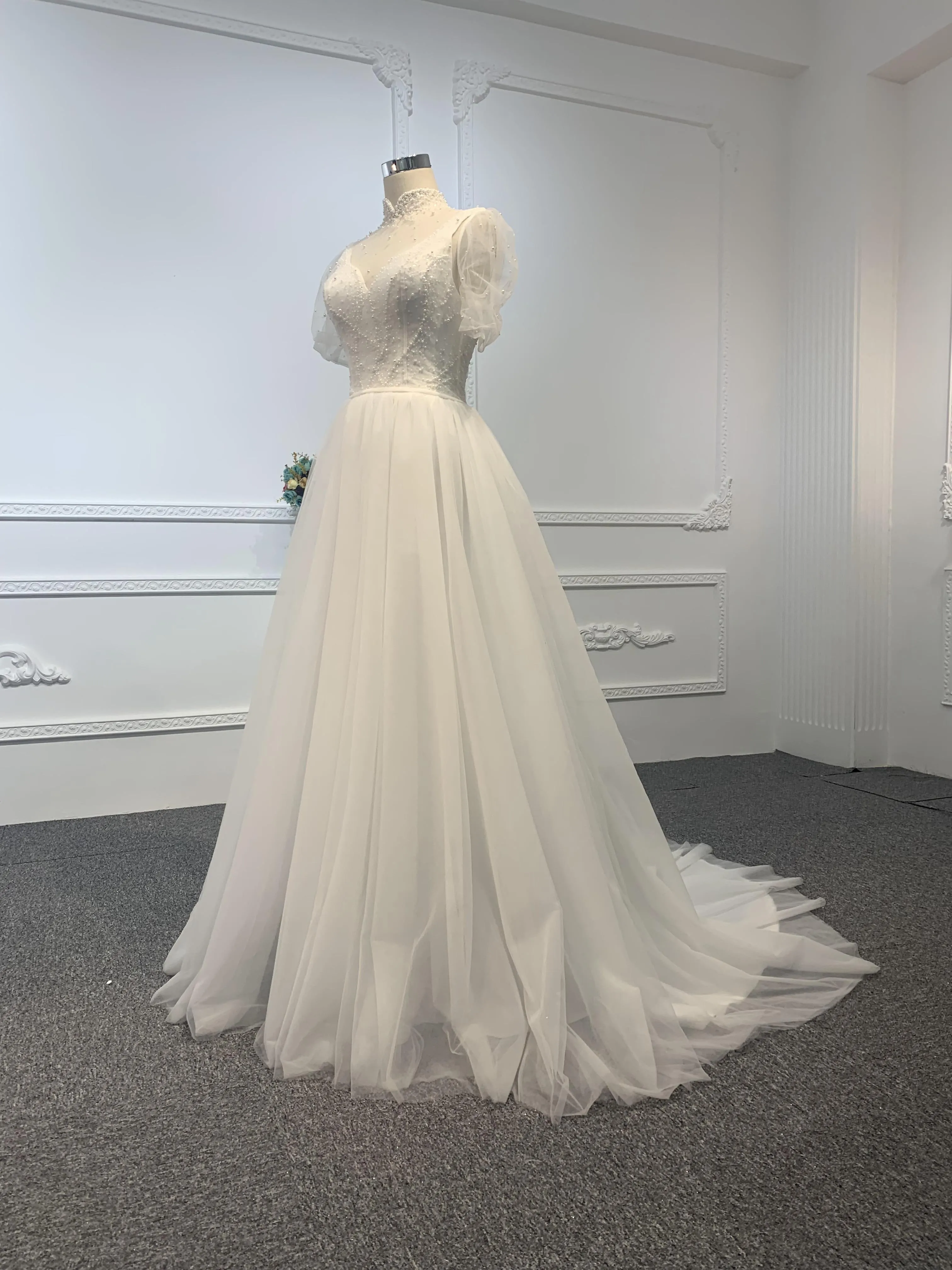 Z029-BYG OFF-WHITE ORGANZA A-LINE DRESS